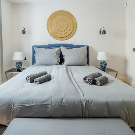 Beau Clocher Saint-Tropez