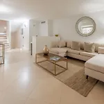 Couette-café Beau Clocher 3*
