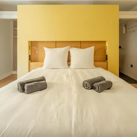 Couette-café Beau Clocher 3*