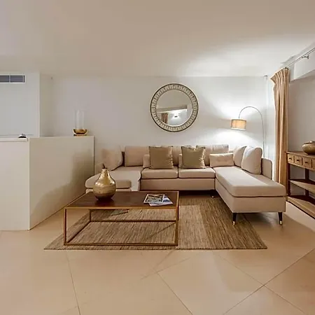 Beau Clocher Oda ve Kahvaltı Saint-Tropez