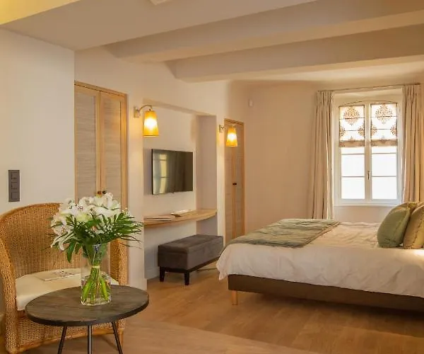 Beau Clocher Bed & Breakfast